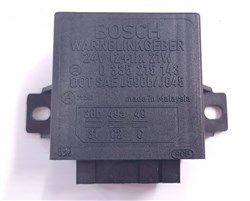 BOSCH - WARNING TURN SIGNAL FLASHER 24V PartNo:  0335215143